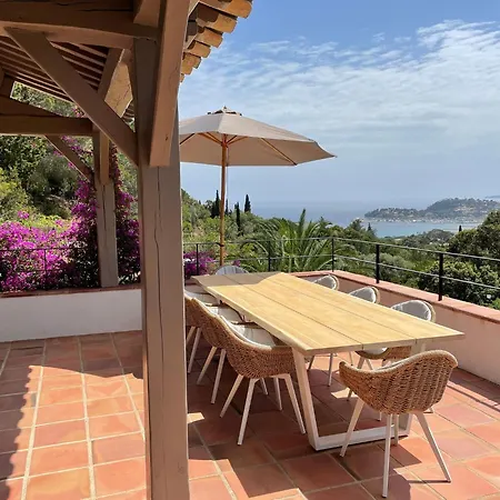 In With Sea View & Pool, Cleaning Included * Cavalaire-sur-Mer