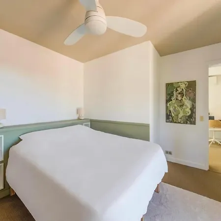 In With Sea View & Pool, Cleaning Included